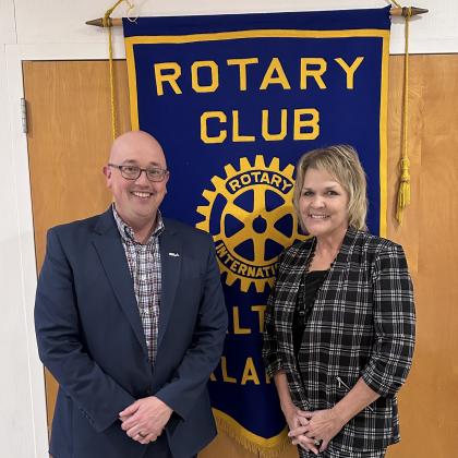 Kathleen Helton Visits Walters Rotary Club